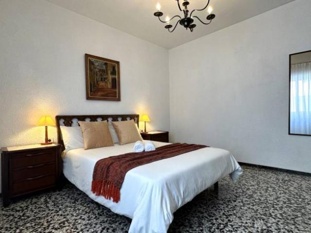 Shared Living/Roommate 5 Dormitorio Valencia Valencia ES97707746