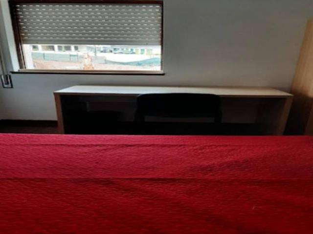 shared living/roommate 5 quarto, Coimbra Coimbra 3030 324 DS90928915