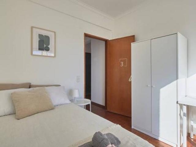 shared living/roommate 5 quarto, Lisbon Lisbon 2800 300 DLS80988045