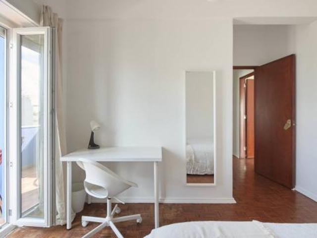 shared living/roommate 5 quarto, Lisbon Lisbon 2800 300 ELS80988334