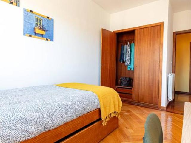 shared living/roommate 5 quarto, Porto Porto 4200 487 ES71269014