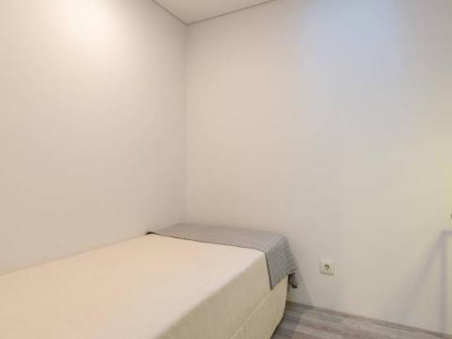 shared living/roommate 5 quarto, Porto Porto 4200 ELS81915631