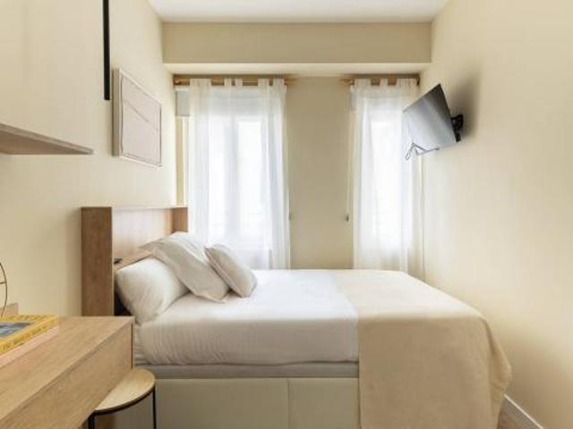 Shared Living/Roommate 6 Dormitorio Madrid Madrid ES83053673