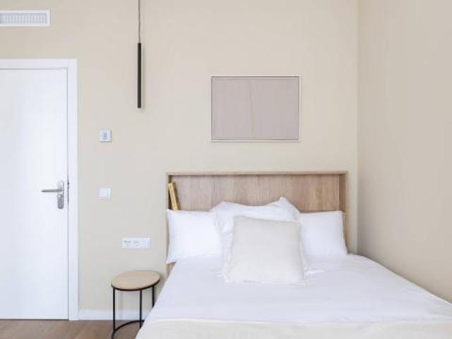 Shared Living/Roommate 6 Dormitorio Madrid Madrid ES83193016