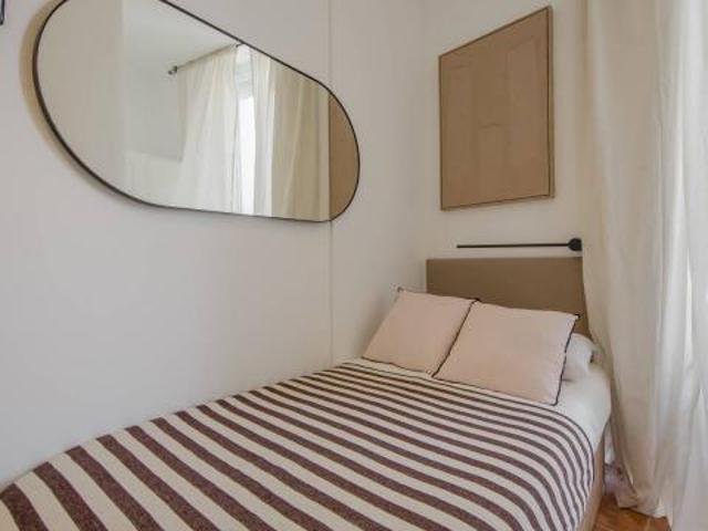 Shared Living/Roommate 6 Dormitorio Madrid Madrid ES84535732