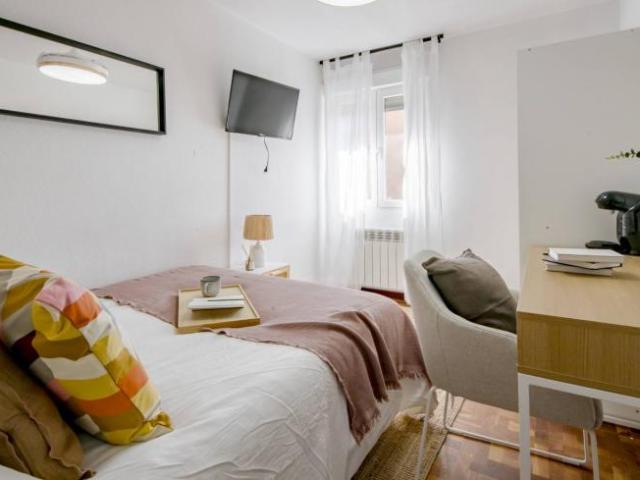 Shared Living/Roommate 6 Dormitorio Madrid Madrid ES90642014