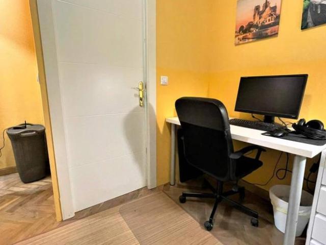 Shared Living/Roommate 6 Dormitorio Madrid Madrid ES93052450