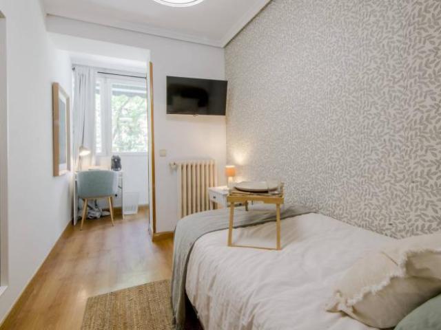 Shared Living/Roommate 6 Dormitorio Madrid Madrid ES94007883