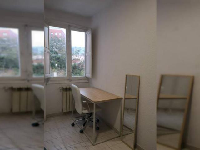 Shared Living/Roommate 6 Dormitorio Madrid Madrid ES94183541