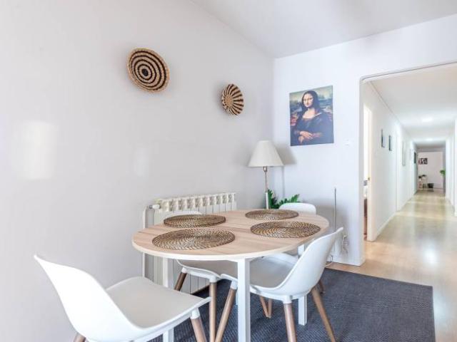 Shared Living/Roommate 6 Dormitorio Madrid Madrid ES94724586