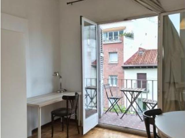 Shared Living/Roommate 6 Dormitorio Madrid Madrid ES95986258