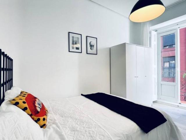 Shared Living/Roommate 6 Dormitorio Madrid Madrid ES96848540
