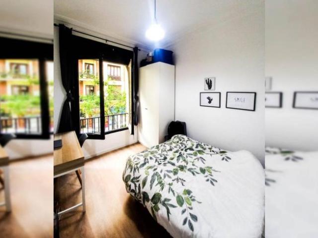 Shared Living/Roommate 6 Dormitorio Madrid Madrid ES96913920