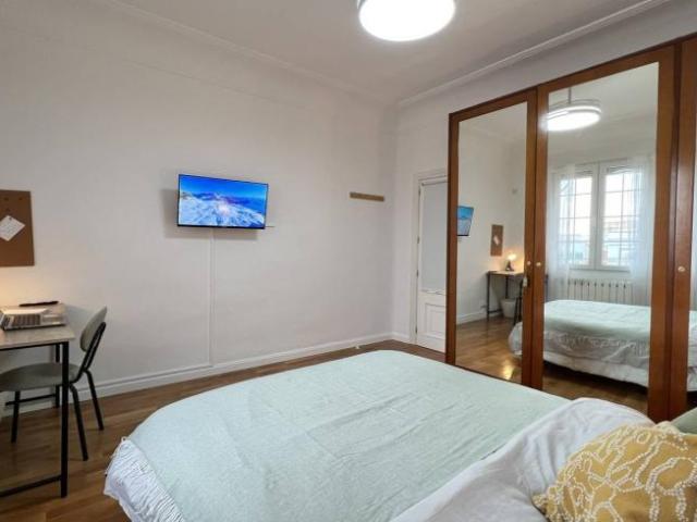 Shared Living/Roommate 6 Dormitorio Madrid Madrid ES97235899