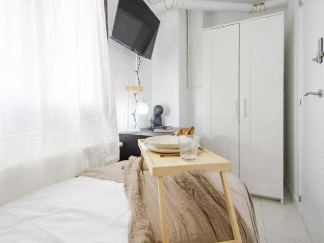 Shared Living/Roommate 6 Dormitorio Madrid Madrid ES97236137