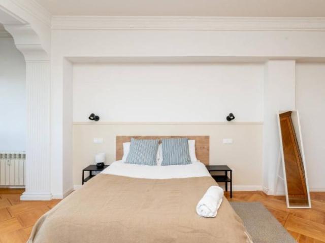 Shared Living/Roommate 6 Dormitorio Madrid Madrid ES98342852