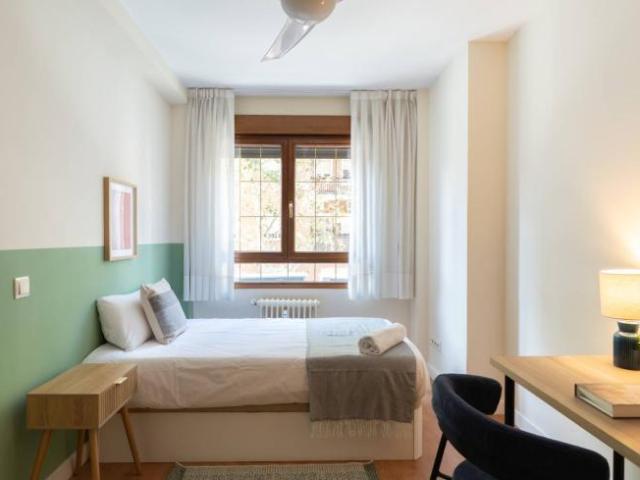 Shared Living/Roommate 6 Dormitorio Madrid Madrid ES98343157