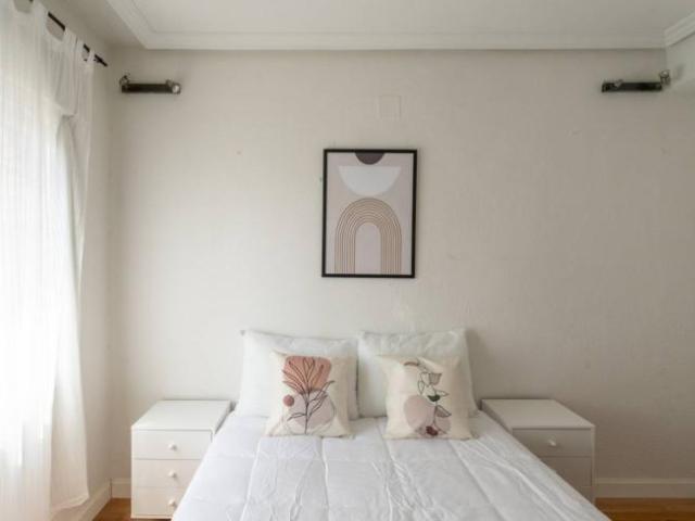 Shared Living/Roommate 6 Dormitorio Madrid Madrid ES98343413