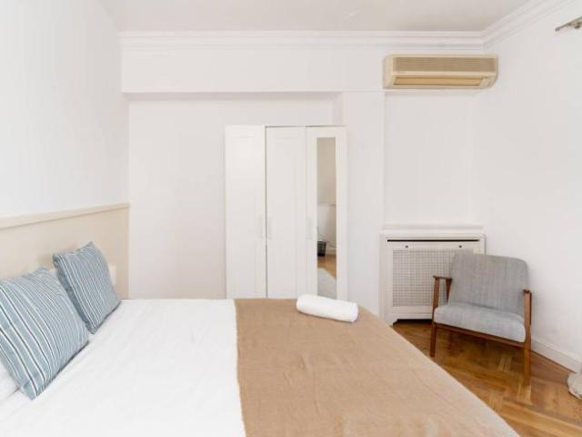 Shared Living/Roommate 6 Dormitorio Madrid Madrid ES98343432