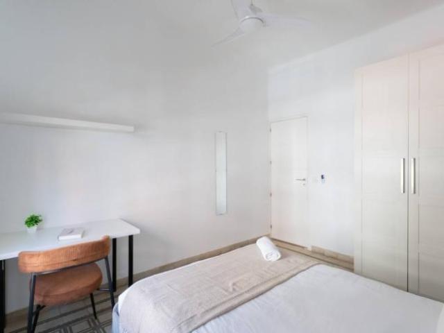 Shared Living/Roommate 6 Dormitorio Madrid Madrid ES98343556