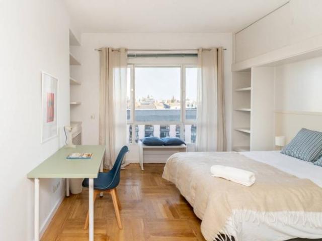 Shared Living/Roommate 6 Dormitorio Madrid Madrid ES98343564
