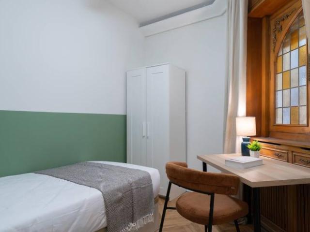 Shared Living/Roommate 6 Dormitorio Madrid Madrid ES98343690