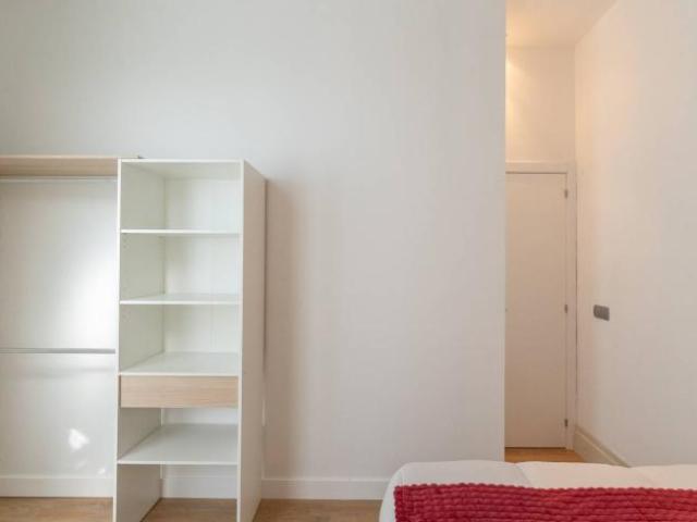 Shared Living/Roommate 6 Dormitorio Madrid Madrid ES98343705