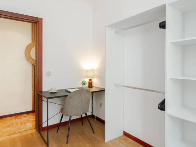 Shared Living/Roommate 6 Dormitorio Madrid Madrid ES98343736