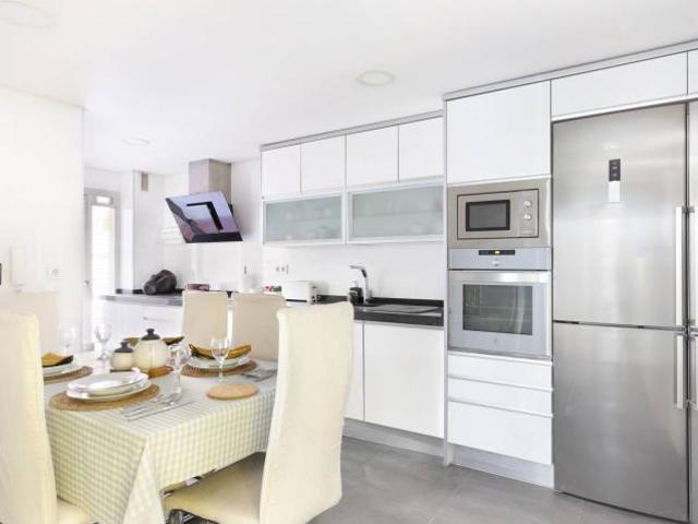 Shared Living/Roommate 6 Dormitorio Madrid Madrid ES100766364
