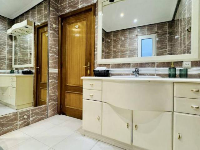 Shared Living/Roommate 6 Dormitorio Madrid Madrid ES100233376