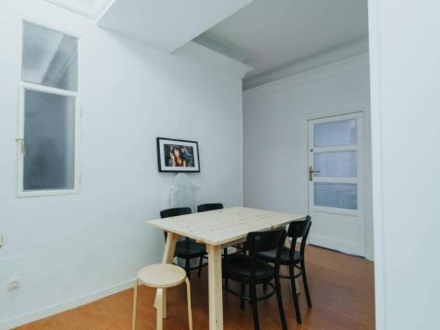 Shared Living/Roommate 6 Dormitorio Madrid Madrid ES101693441