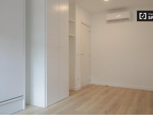 Shared Living/Roommate 6 Dormitorio Madrid Madrid ES101693148