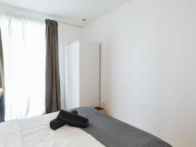 Shared Living/Roommate 6 Dormitorio Madrid Madrid ES101693158