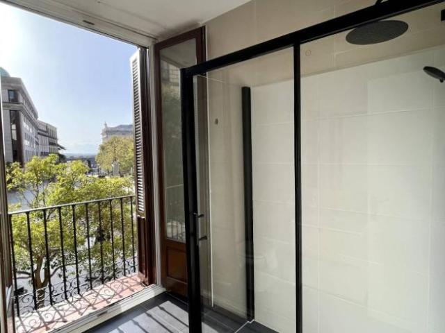 Shared Living/Roommate 6 Dormitorio Madrid Madrid ES101770714