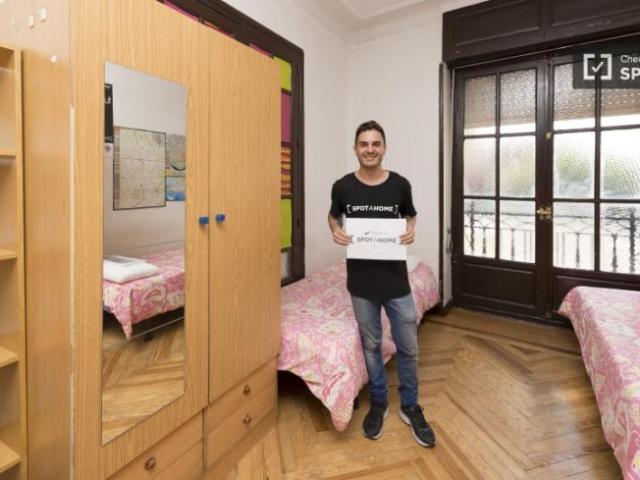 Shared Living/Roommate 6 Dormitorio Madrid Madrid ES101772058