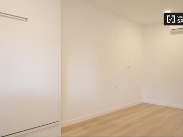 Shared Living/Roommate 6 Dormitorio Madrid Madrid ES101776505