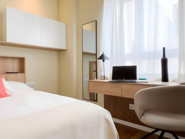 Shared Living/Roommate 6 Dormitorio Madrid Madrid ES101808464
