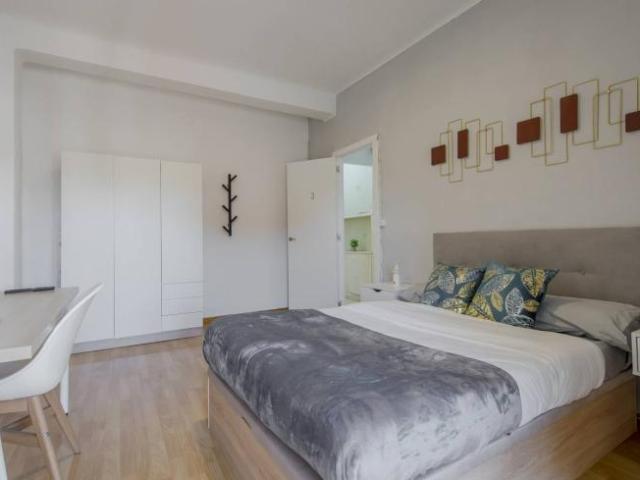 Shared Living/Roommate 6 Dormitorio Madrid Madrid ES101808051
