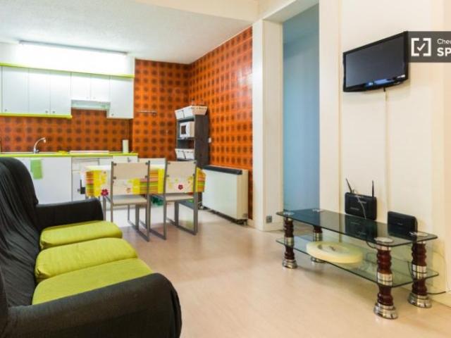 Shared Living/Roommate 6 Dormitorio Madrid Madrid ES101810143
