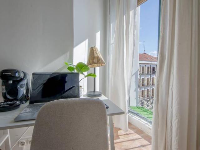 Shared Living/Roommate 6 Dormitorio Madrid Madrid ES101813479
