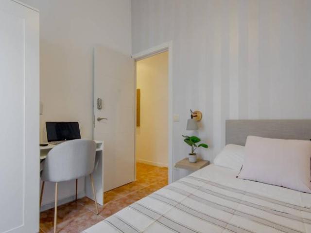 Shared Living/Roommate 6 Dormitorio Madrid Madrid ES101813777