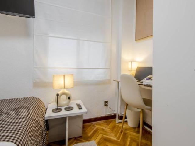 Shared Living/Roommate 6 Dormitorio Madrid Madrid ES101813167