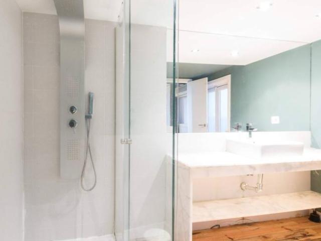 Shared Living/Roommate 6 Dormitorio Madrid Madrid ES101814365
