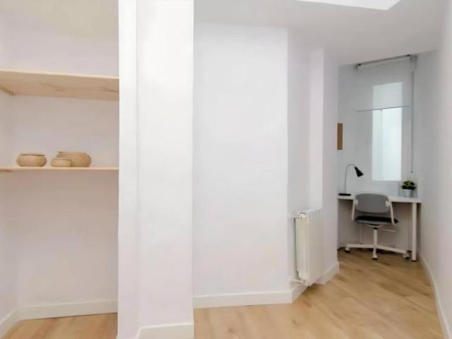 Shared Living/Roommate 6 Dormitorio Madrid Madrid ES101822731