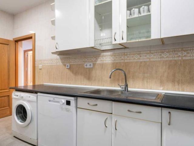 Shared Living/Roommate 6 Dormitorio Madrid Madrid ES102851164
