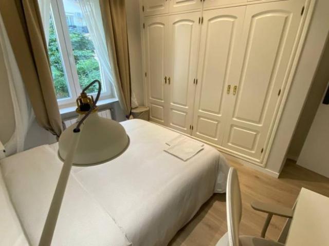 Shared Living/Roommate 6 Dormitorio Madrid Madrid ES102115289