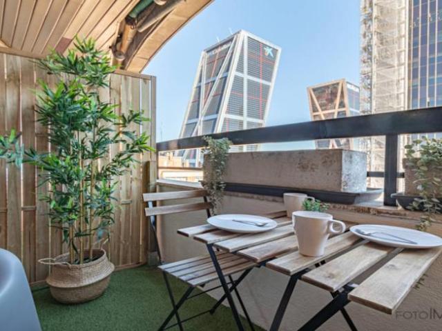 Shared Living/Roommate 6 Dormitorio Madrid Madrid ES103657419