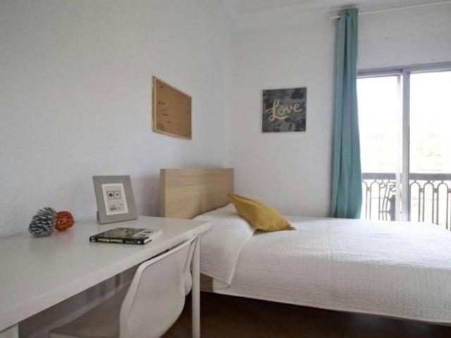 Shared Living/Roommate 6 Dormitorio Madrid Madrid ES103657570