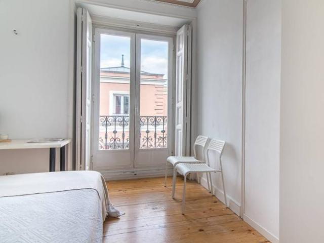 Shared Living/Roommate 6 Dormitorio Madrid Madrid ES103657817