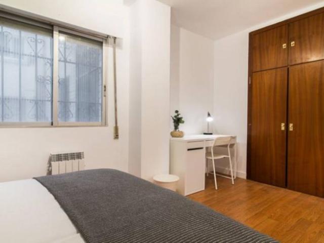 Shared Living/Roommate 6 Dormitorio Madrid Madrid ES103657881